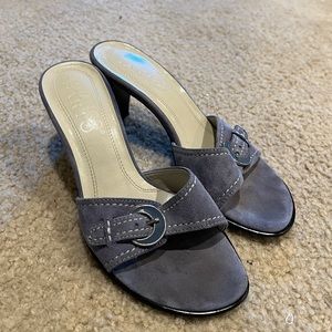 Tranco Sarto Blue Heels